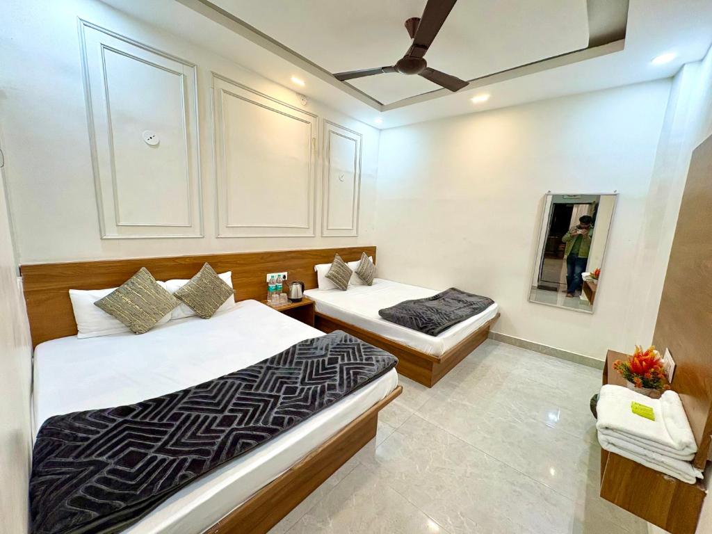 Premium Room at Shri Mahakaleshwar Bhakta Niwas Ujjain